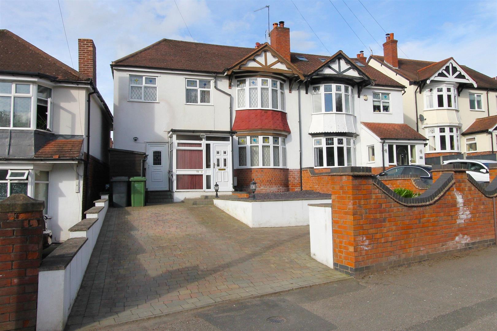 3 bed property in Stourbridge Road, Kidderminster